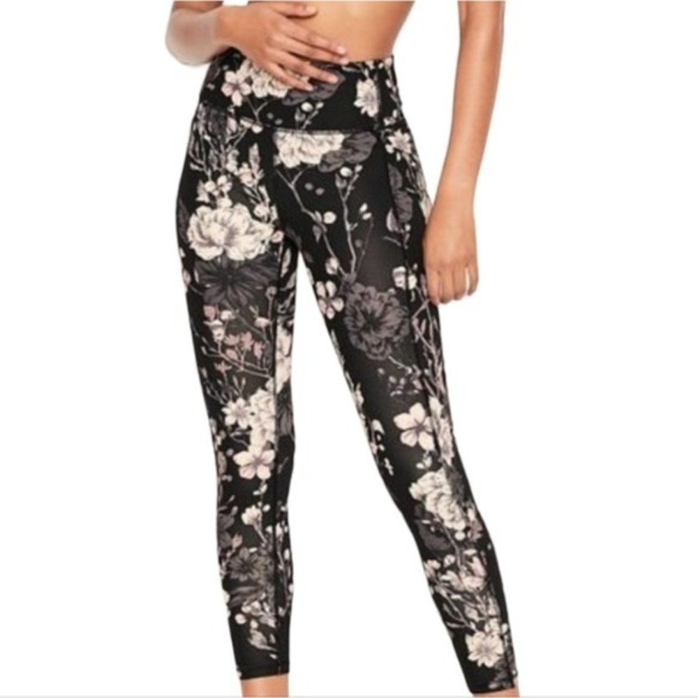 Vogo Curvy 7/8 Olive Floral High Waisted Moisture Wicking Leggings 3X 2904129